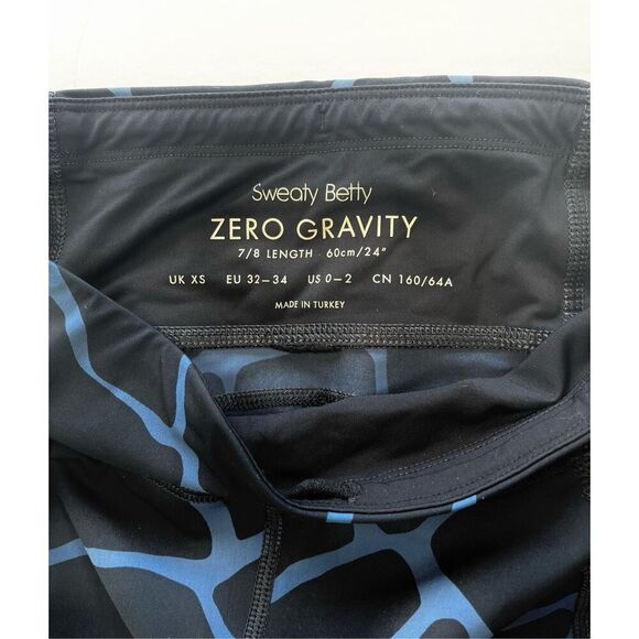 Sweaty Betty Zero Gravity High Waist 7/8 Tight Blue Animal Fragment Size US 0-2 - Picture 8 of 13